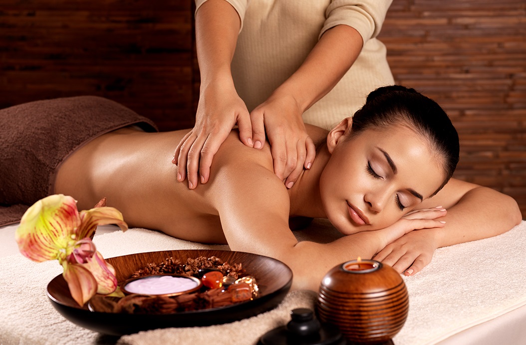 Massage Shiatsu có xuất xứ từ đất nước Nhật Bản Massage Shiatsu có xuất xứ từ đất nước Nhật Bản